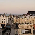 Stary Hotell 5*